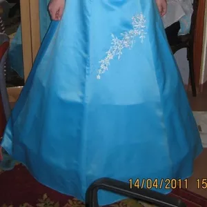 Выпускное платье, голубого цвета,  б/у в отличном состоянии