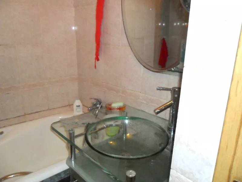 Продам 3-комнатную квартиру в районе Нового рынка 8