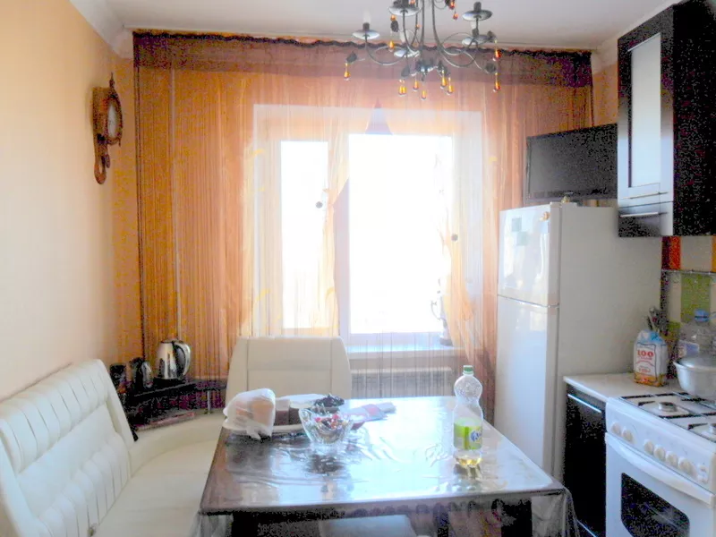 Продам 4-комнатную квартиру по ул Гапеева (30 мкр) 7