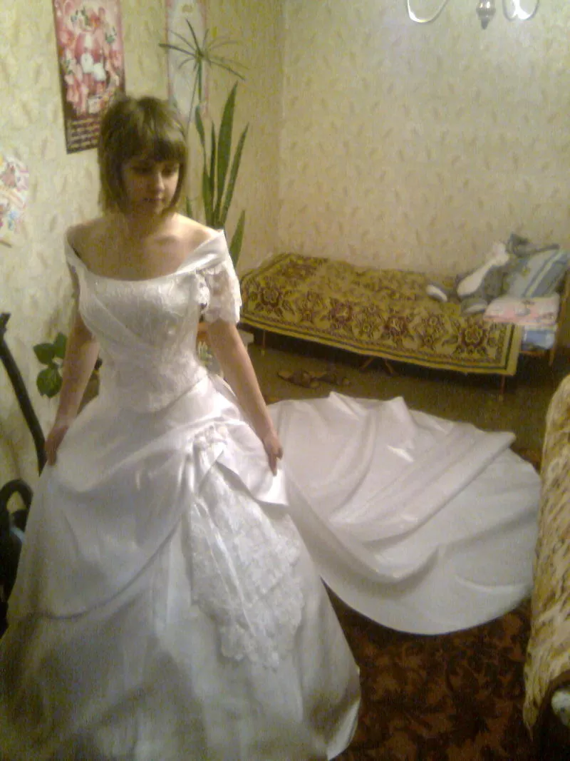 продается свадебное платье  7