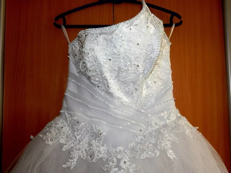 Шикарное свадебное платье в идеальном состоянии 4
